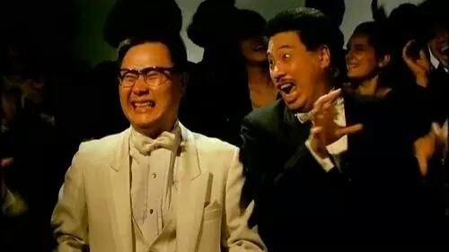 劉鎮偉（左）當年有份客串《賭聖》票。