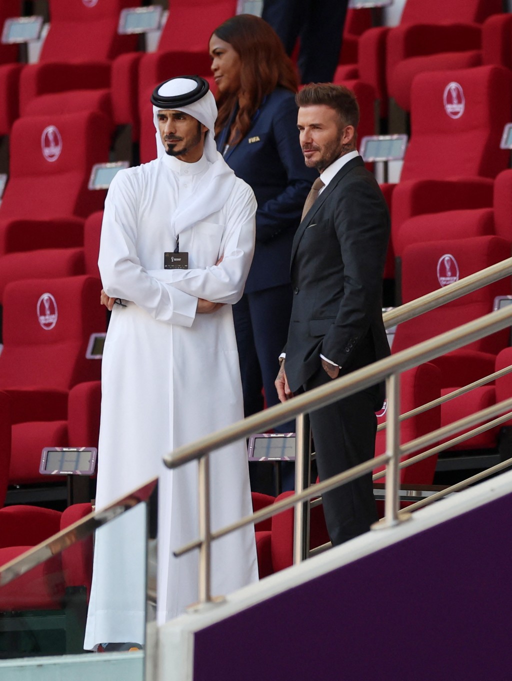 目前碧咸(右)身在卡塔爾觀看世盃。Reuters
