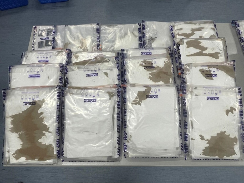人员检获的毒品总市值约2,800万港元。警方图片