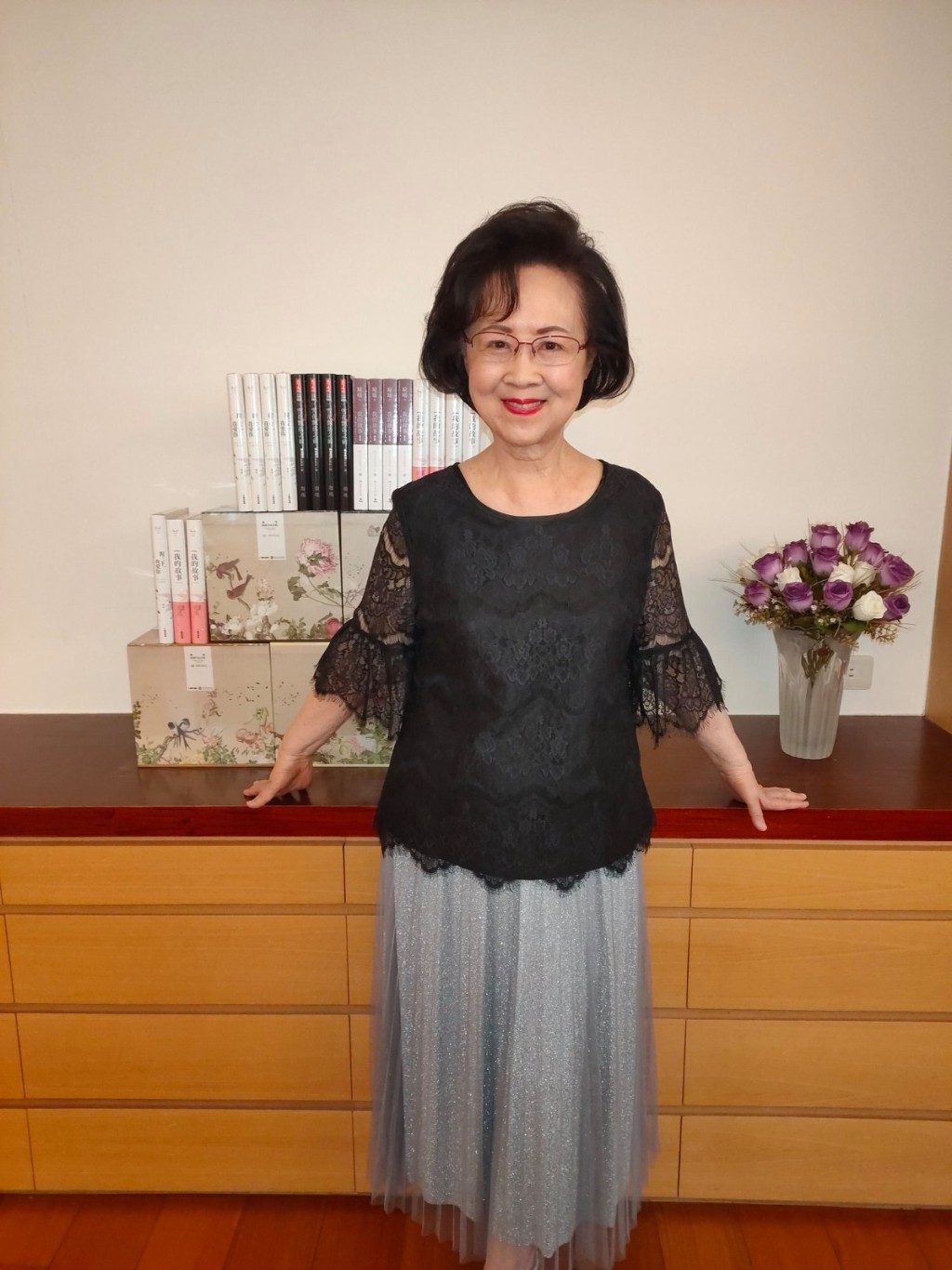 瓊瑤輕生消息傳出,震驚華人社會。facebook 瓊瑤輕生消息傳出,震驚華人社會。facebook