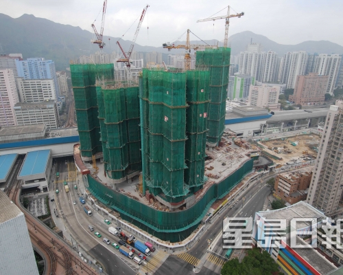 【地產話當年】瓏門12年每呎開價達1.12萬。 