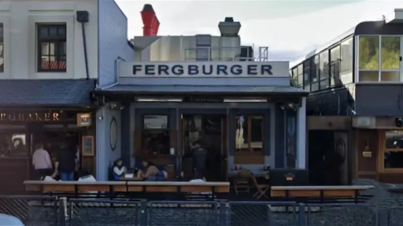 紐西蘭知名餐館漢堡店Fergburger。