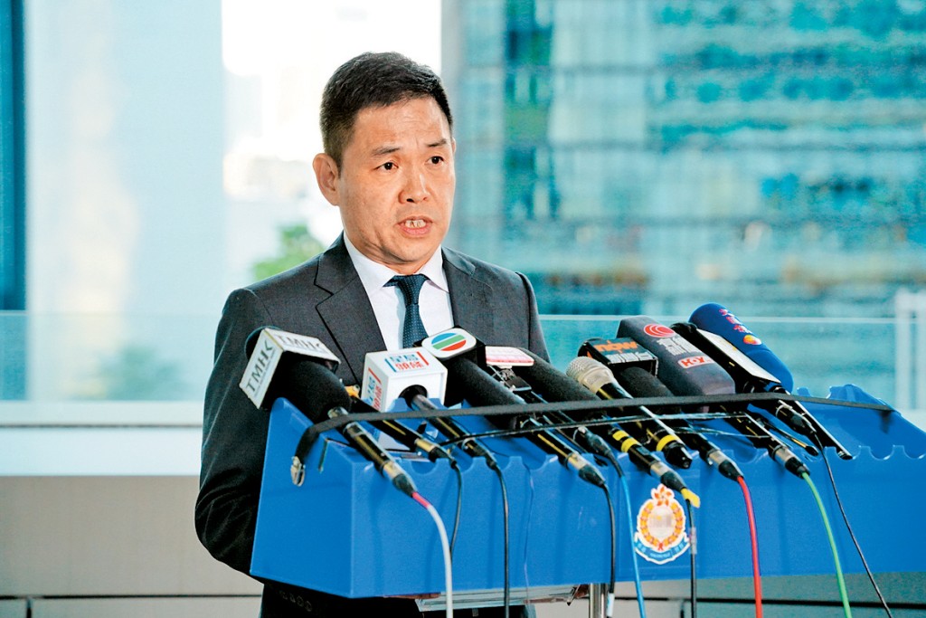 警務處國家安全處警司張伯傑表示,幸好警方提前鎖定目標及作出拘捕,「及時阻止咗一場必然會導致傷亡嘅慘劇」。