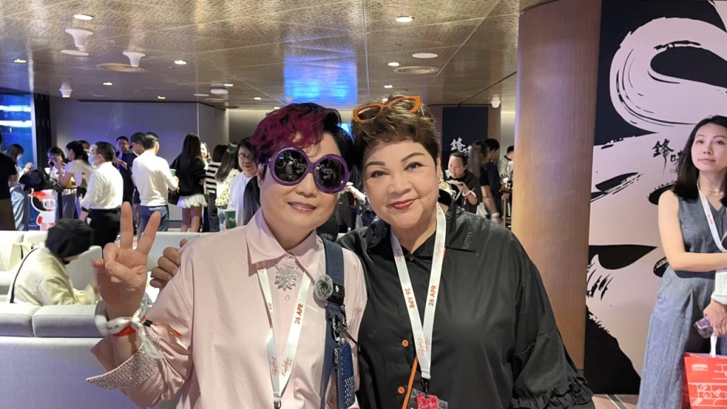 肥媽早前到啟德主場館睇謝霆鋒演唱會。 肥媽早前到啟德主場館睇謝霆鋒演唱會。