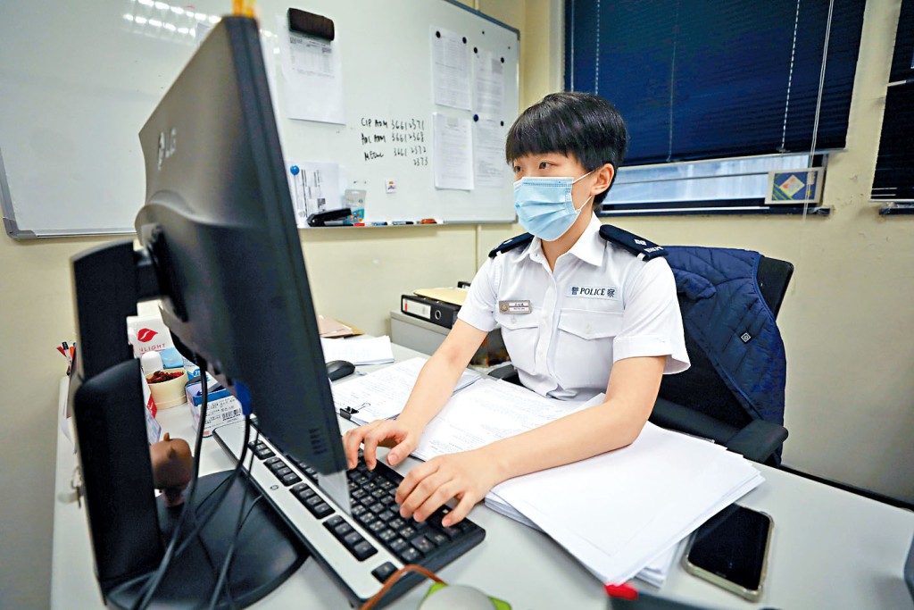荃灣警區雜項調查隊吳培議為「遺體處理專責小組」其中一小隊主管。