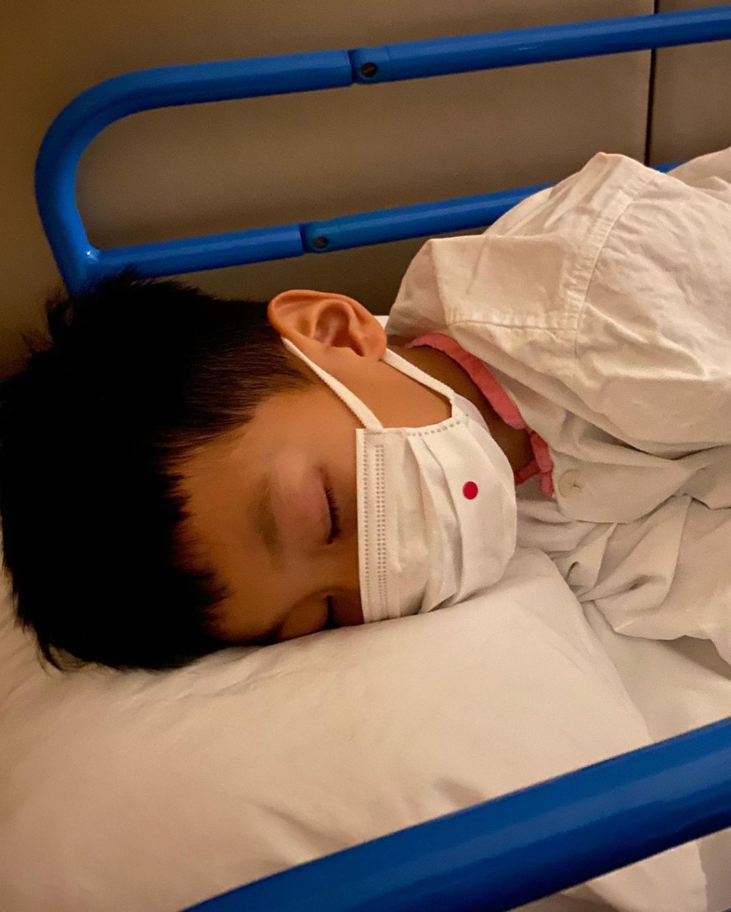 等檢查及照腦。