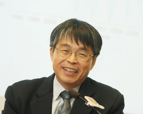 余德新指,世衛現時的防疫建議過於保守。資料圖片