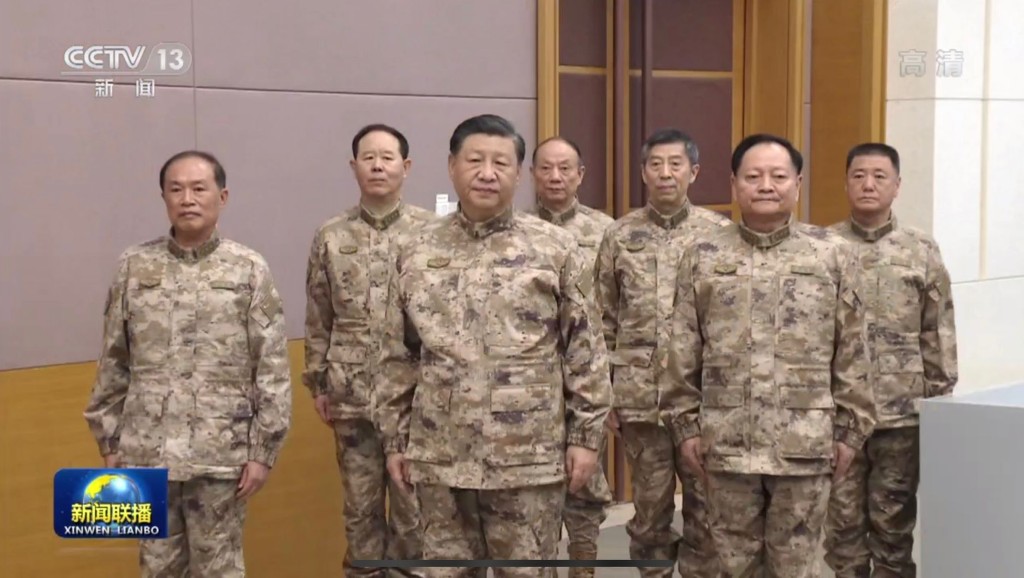 習近平今天（8日）視察軍委聯合作戰指揮中心。互聯網