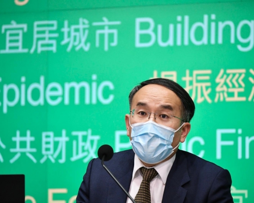 許正宇指，計劃8月上調股票印花稅稅率，無打算改變。