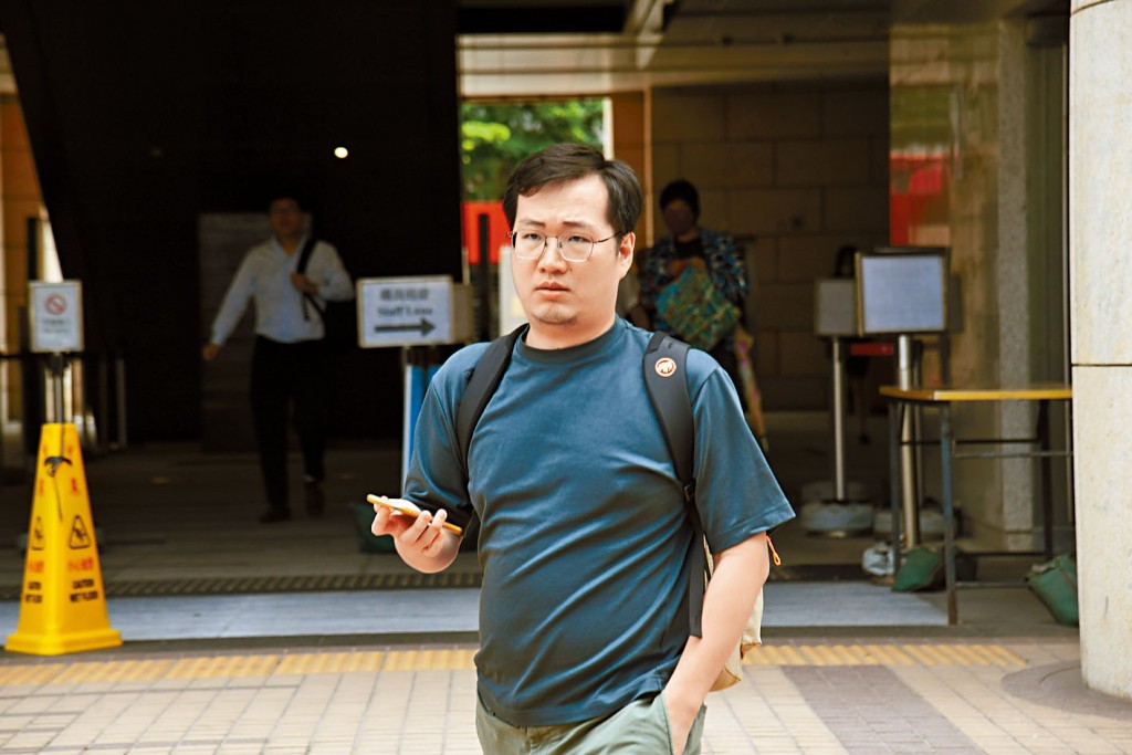 證人李俊杰出庭作供。