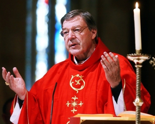 被視為教廷「第三號人物」的澳洲樞機主教佩爾，因性侵兒童被判6年有期徒刑，終審上訴得直獲釋。AP圖