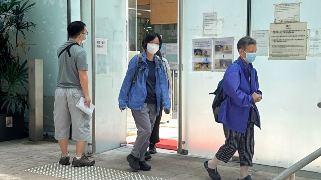 死者親屬認屍後離去。