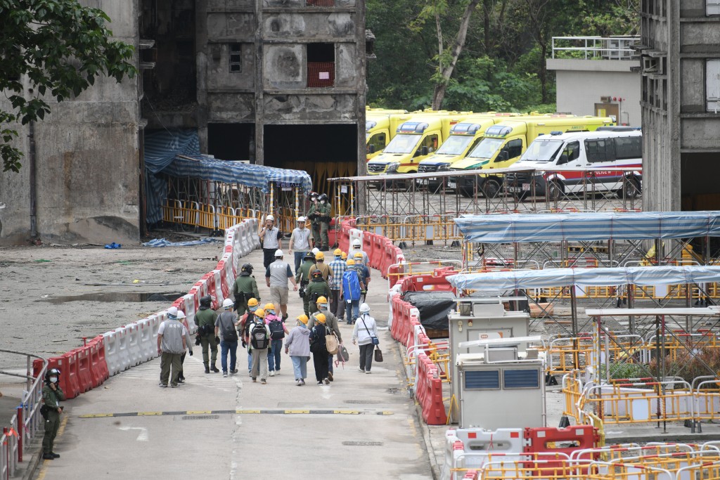 大埔宏福苑火災發生至今超過4個月，今日（25日）是居民分批上樓的第6日。