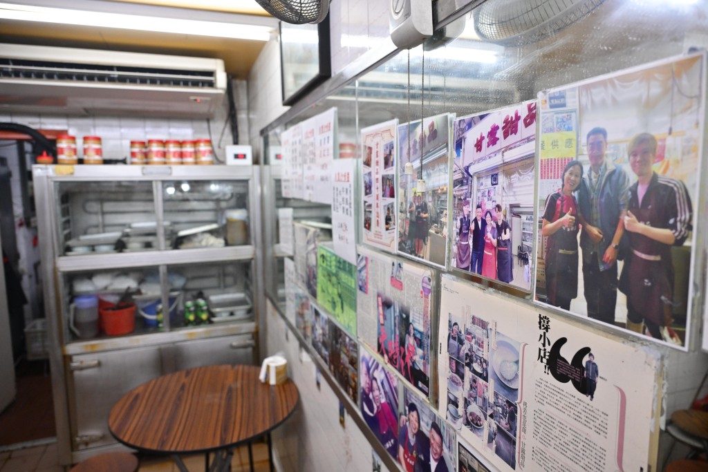 甘露甜品屬於「家庭式小規模經營」,經營成本與一般食肆截然不同。 甘露甜品屬於「家庭式小規模經營」,經營成本與一般食肆截然不同。