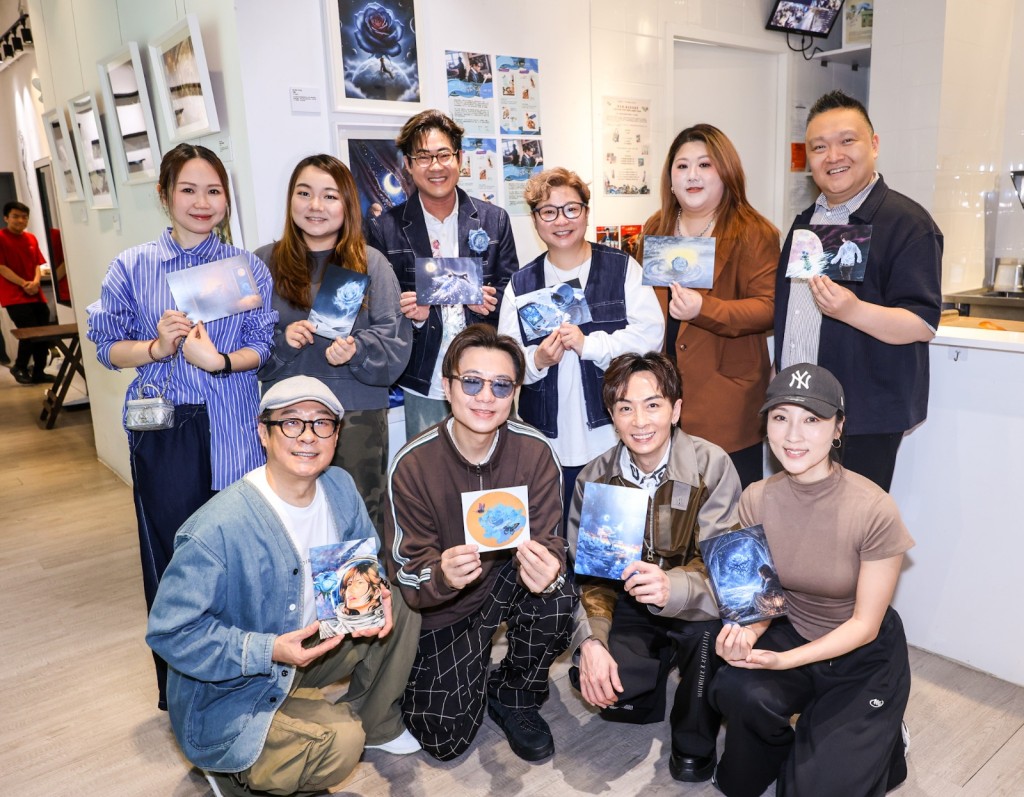 歷屆《中年好聲音》好友黃博、顏志恒、丁文俊、林彥言、李泇霖、梁浩賢、曹越等到場見證。 歷屆《中年好聲音》好友黃博、顏志恒、丁文俊、林彥言、李泇霖、梁浩賢、曹越等到場見證。