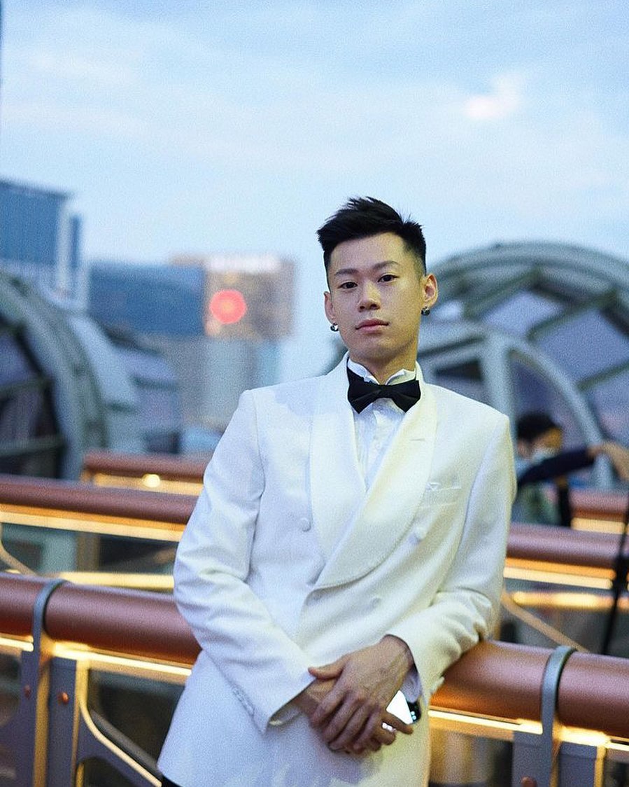 在兩人戀情曝光後,譚旻萱的餐廳老闆兼排球教練前男友區顯揚(Austin)突然在IG連發三個限時動態。 在兩人戀情曝光後,譚旻萱的餐廳老闆兼排球教練前男友區顯揚(Austin)突然在IG連發三個限時動態。