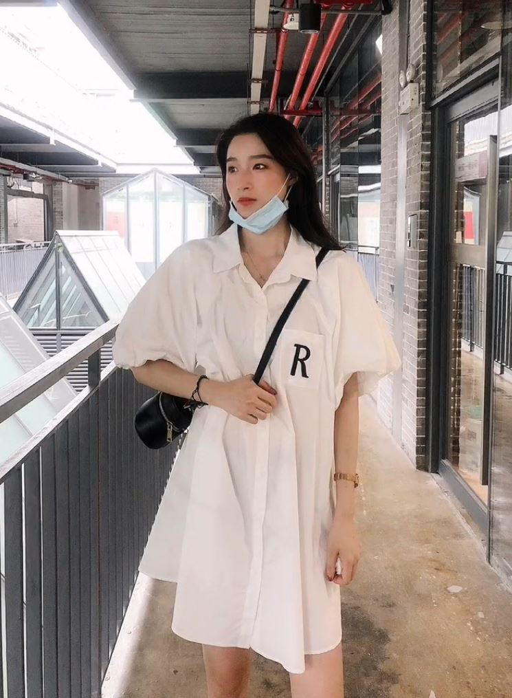 黃澤鑫對女兒在網上爆紅，歸功是遺傳了她母親的美貎。抖音