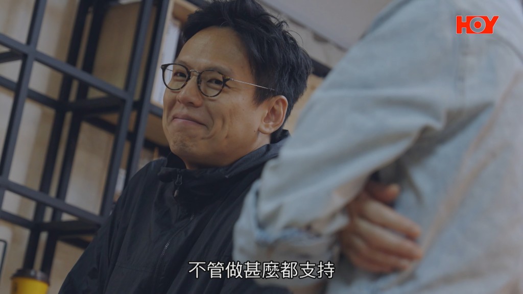 盧宛茵的兒子Andrew表示,媽媽無論他們做甚麼都會支持。 盧宛茵的兒子Andrew表示,媽媽無論他們做甚麼都會支持。