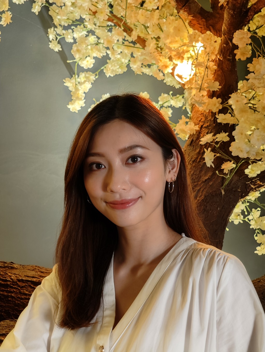 即使在室內拍攝,人像膚色還原不俗,曝光也見準確。 即使在室內拍攝,人像膚色還原不俗,曝光也見準確。