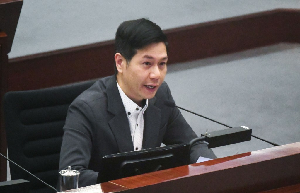 吳傑莊關注首批牌照會在何時出台。資料圖片