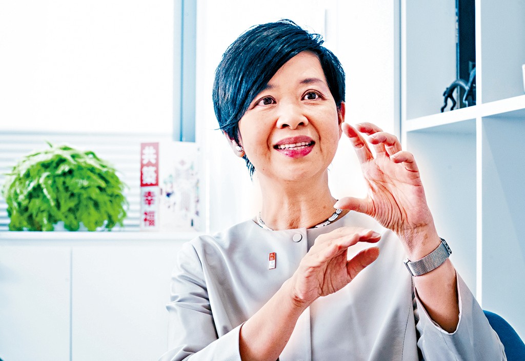 何永贤表示，会考虑修正简朴房方案。