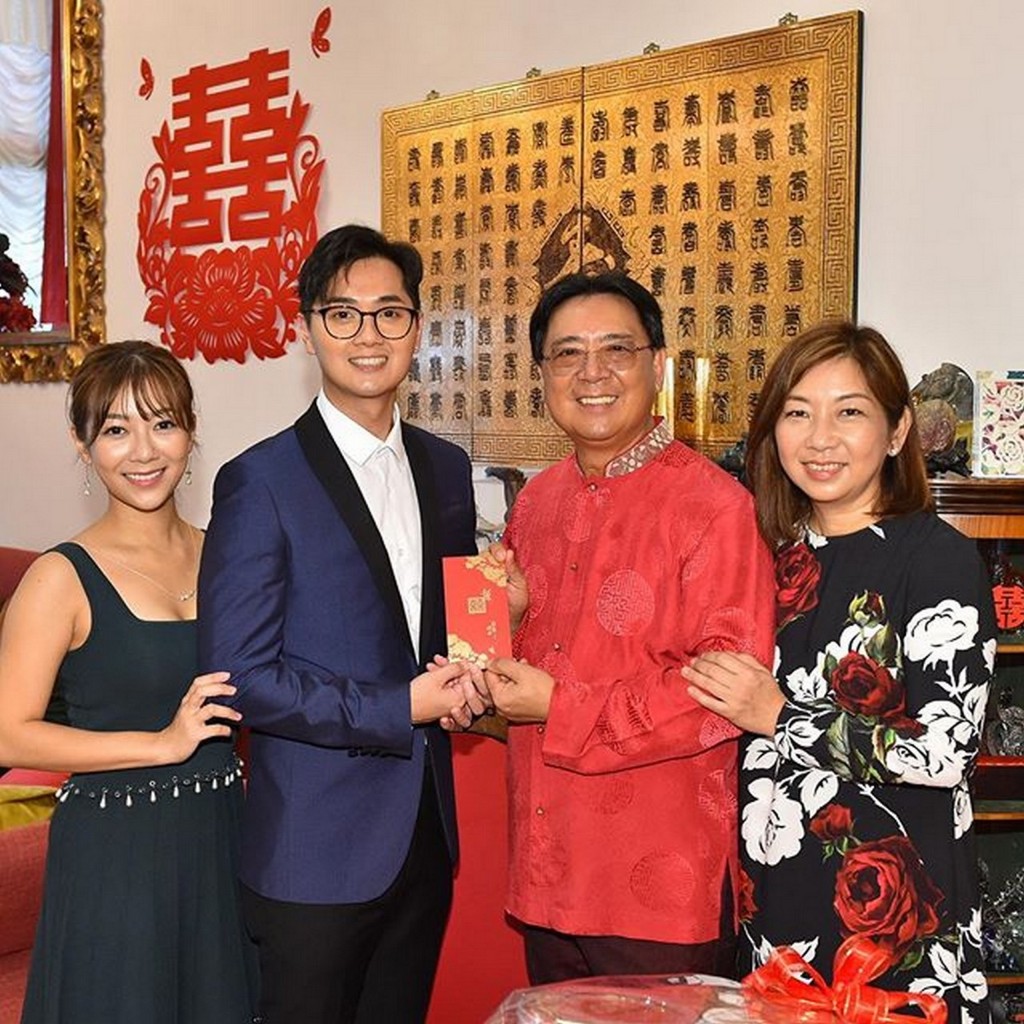 早前Step和Fred已進行了過大禮儀式。