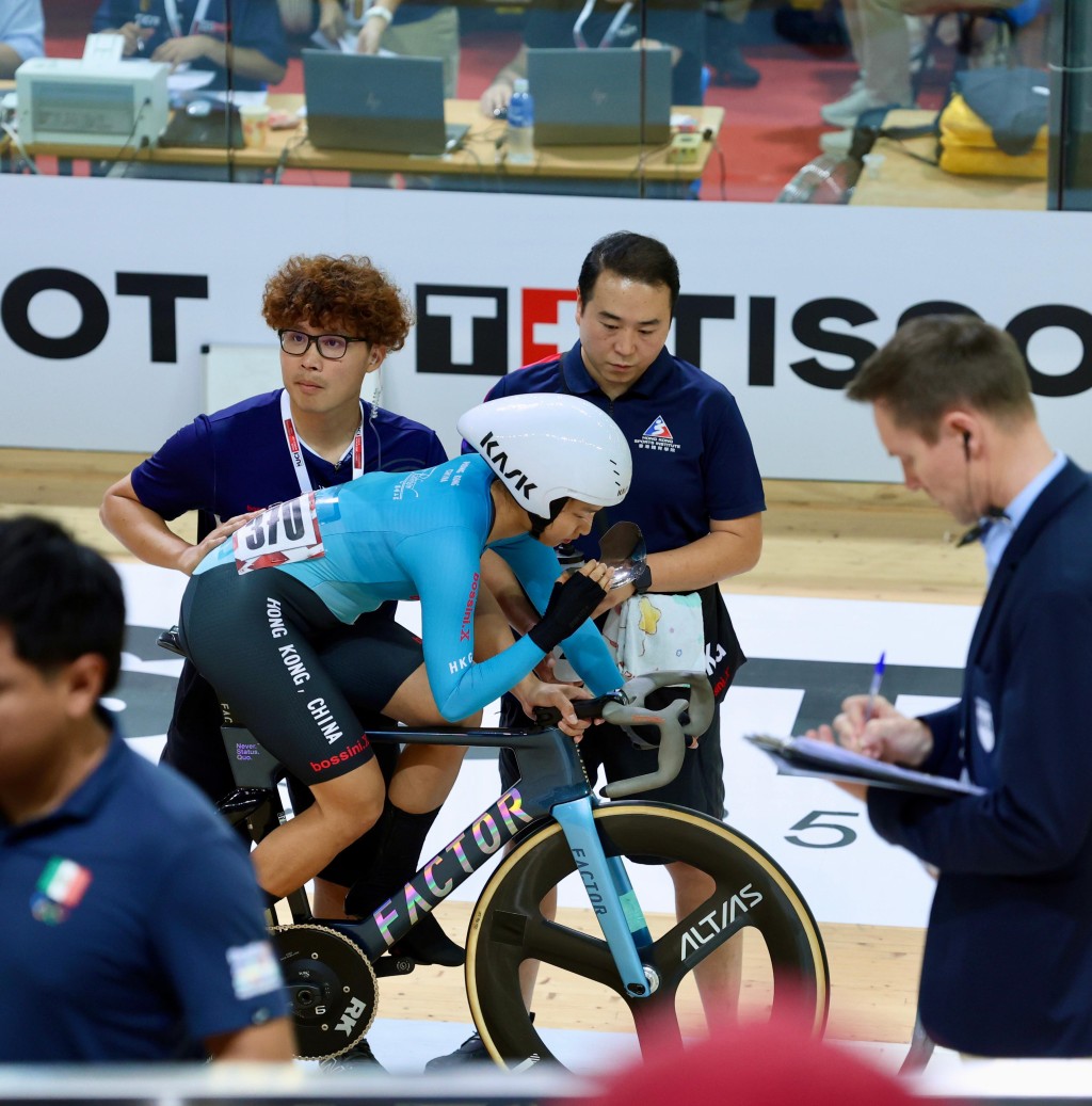 李思颖今晨参加了全能赛的资格赛。徐嘉华摄