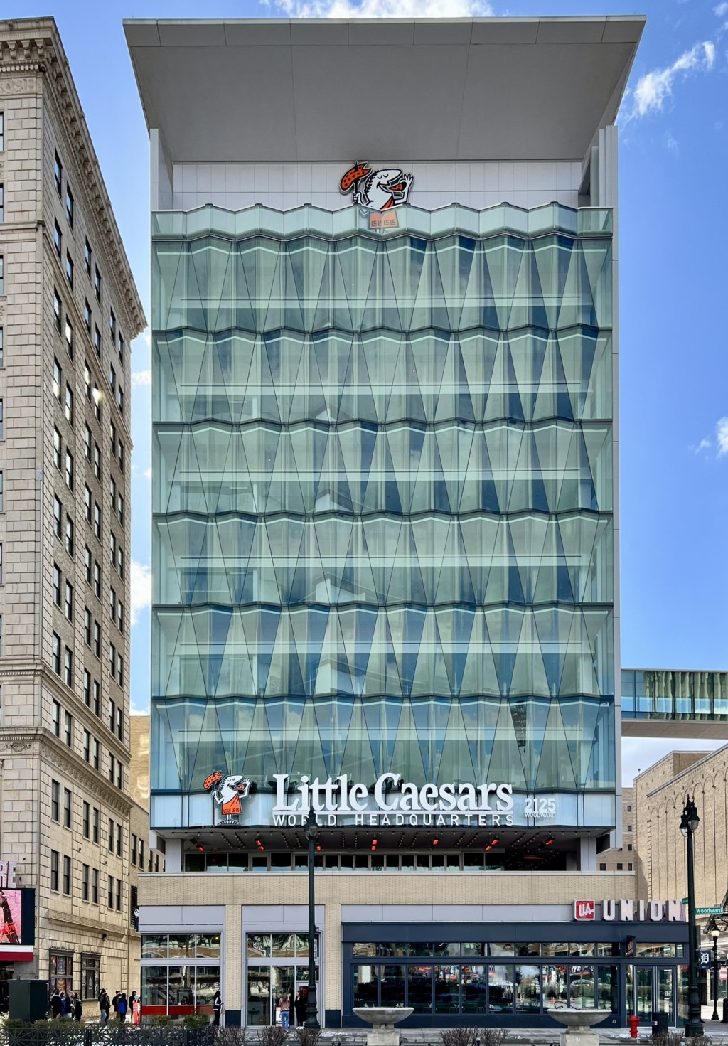Little Caesars位於底特律的總部。 Wiki