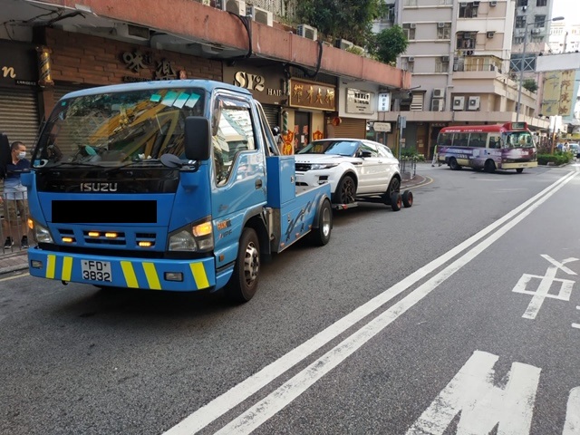 行動中拖走20架車。 警方提供