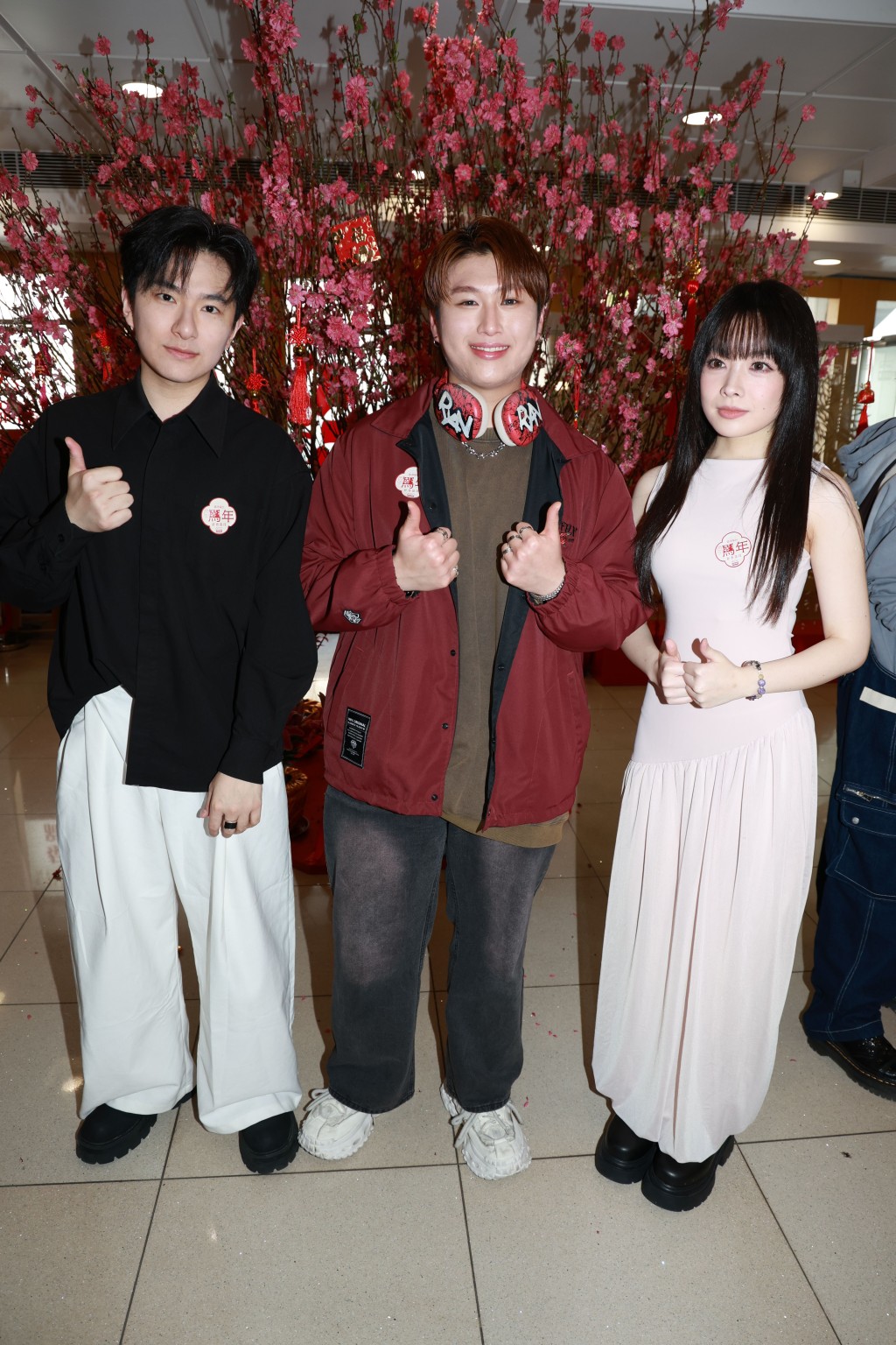 馮熙燮誓減10公斤向公司證狀態。