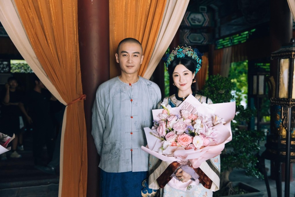 視后林夏薇與大學同學陳曉，首度合作拍內地劇集《大生意人》。