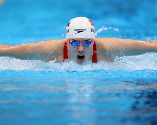 張雨霏周四東京奧運接連在200米蝶泳及女子4x200米自由泳接力奪金。Reuters