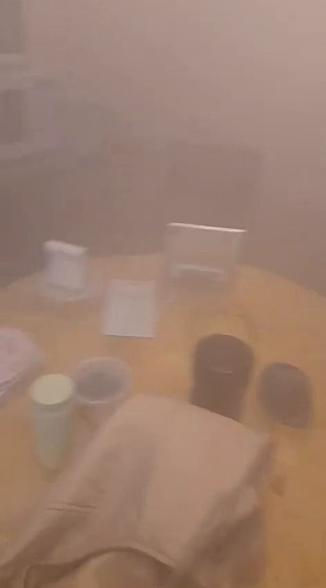 facebook截圖、Threads截圖(資料來源:Ken Cheng@facebook 香港突發事故報料區及討論區、jackson_shop_hk@Threads) facebook截圖、Threads截圖(資料來源:Ken Cheng@facebook 香港突發事故報料區及討論區、jackson_shop_hk@Threads)