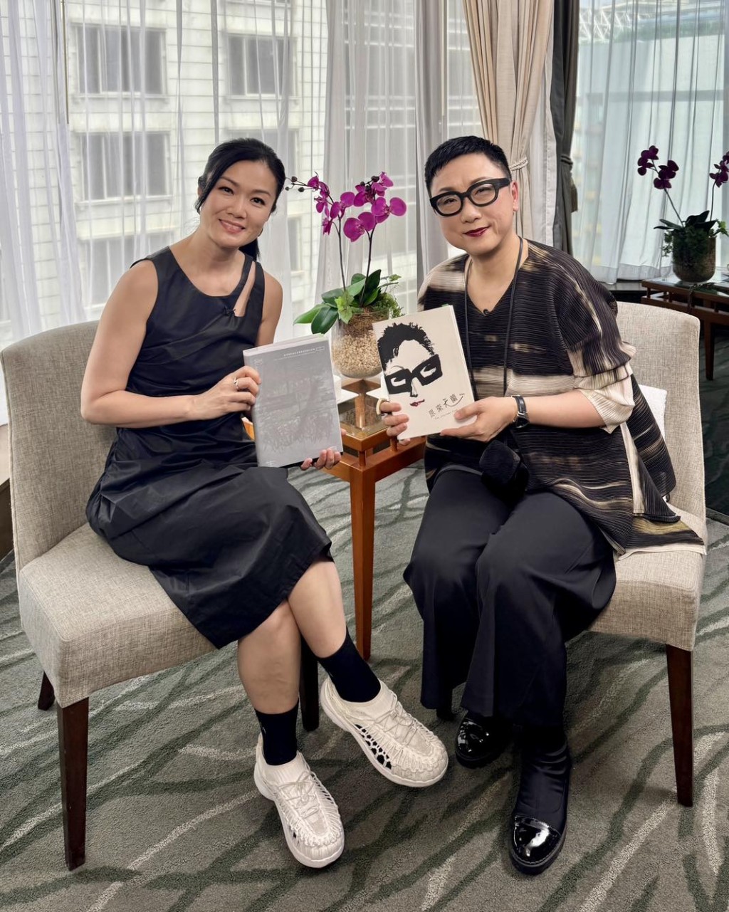 方健儀近日邀請劉天蘭亮相Youtube節目《女人方言》受訪。 方健儀近日邀請劉天蘭亮相Youtube節目《女人方言》受訪。