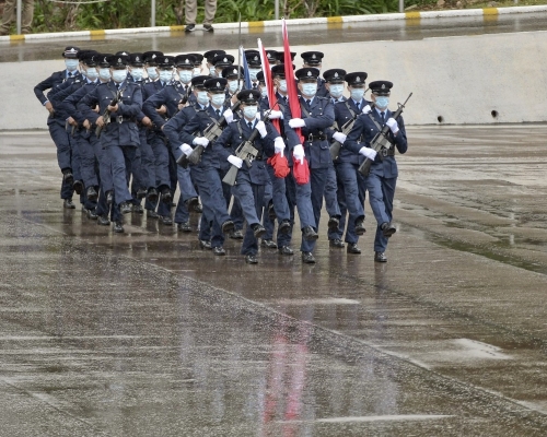 警隊在國安教育日表演中式步操。資料圖片