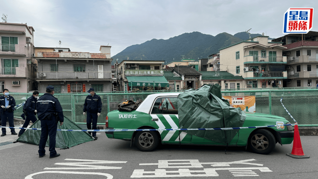 的士司機暈倒的士上死亡。梁國峰攝
