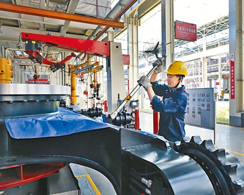 ■中國上月規模以上工業企業利潤按年增長24.6%,連續兩個月回升。