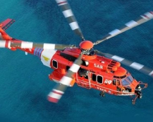 南韩救援直升机堕海7人下落不明。(网图)