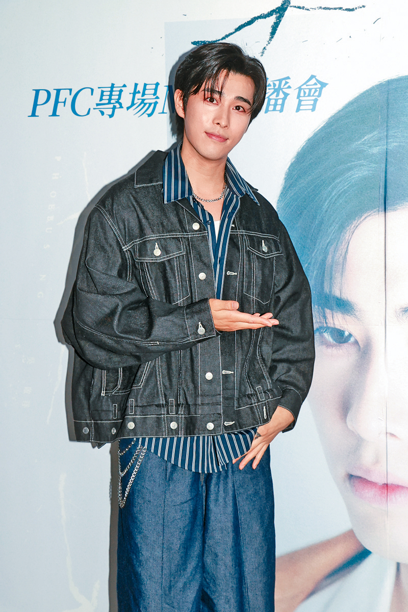 吳啟洋指新歌MV拍了兩個版本。