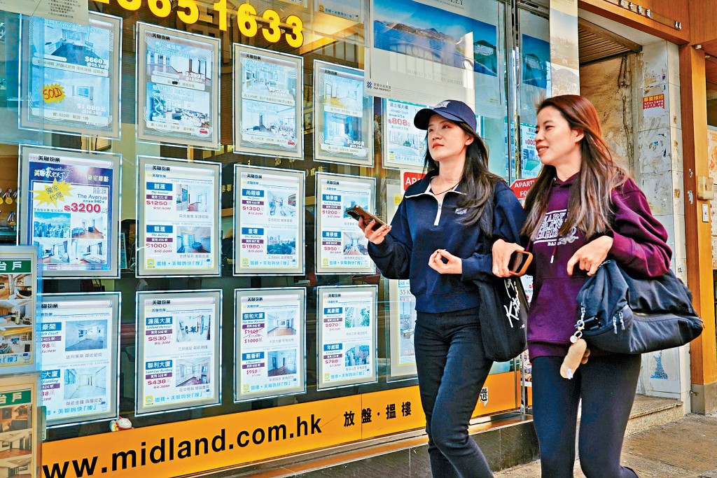 租金維持高位，吸引投資客連租約購入單位收租，租金回報率普遍逾3厘。