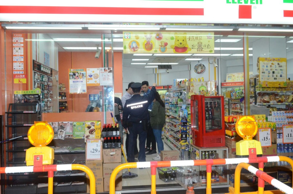 狂徒走入旺區旺角犯案。