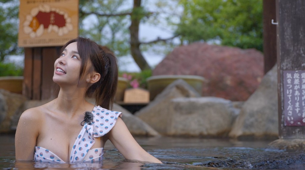 張雅涵有份拍攝《自然系女子日本旅行》。