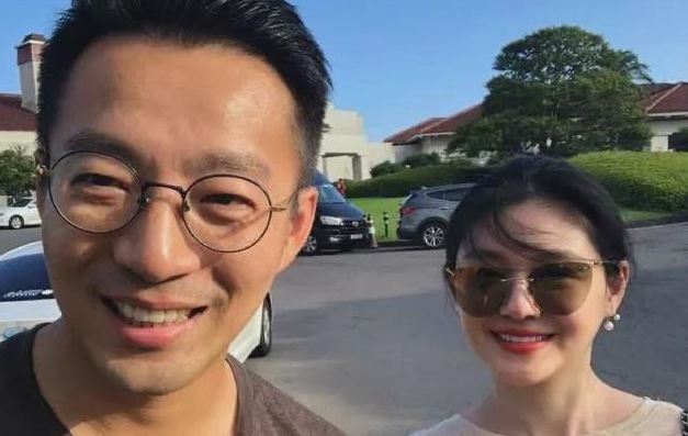 兩人在本周一發聲明宣佈離婚。
