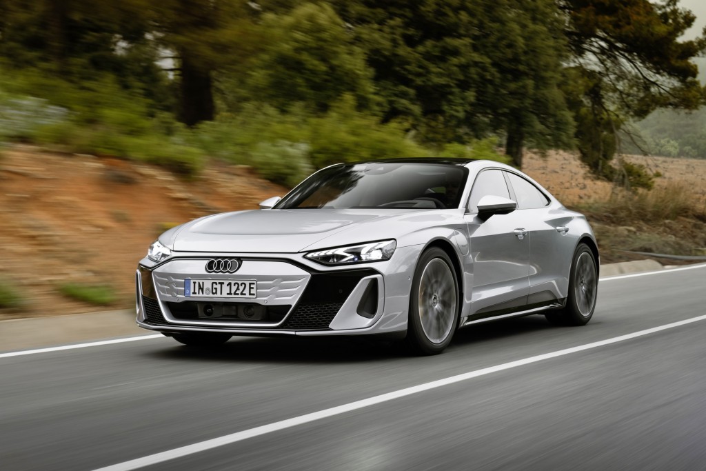 電動超跑奧迪Audi e-tron GT新版性能躍進，S e-tron GT入門版擁有679ps馬力。