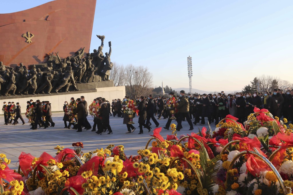 北韩今次发射导弹，也正值金正恩的父亲金正日逝世12周年纪念日。美联社