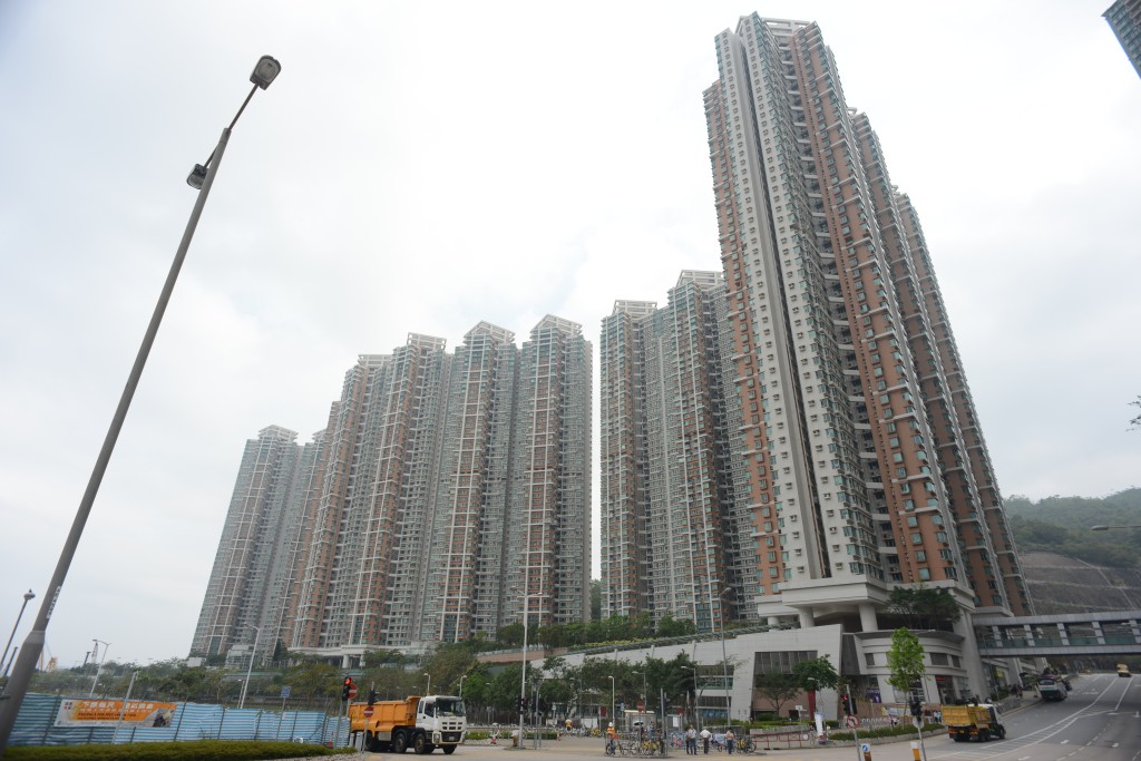 維景灣畔海景兩房885萬沽。