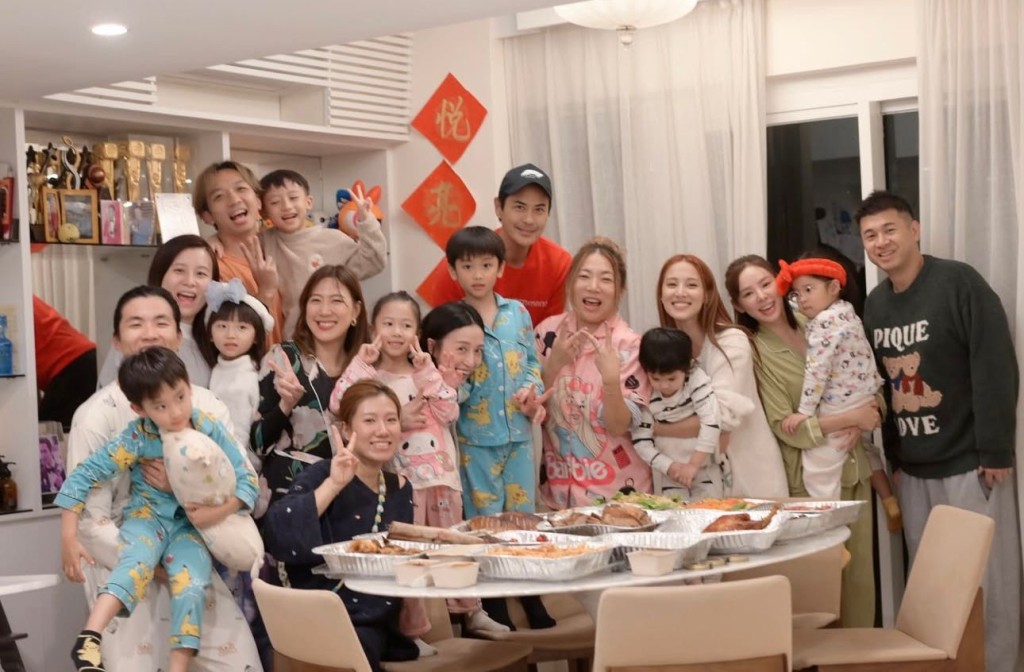 「少婦聯盟」的陳凱琳和譚凱琪為她大搞睡衣主題的生日派對。