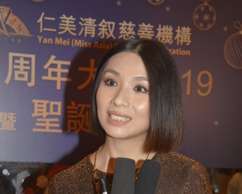 黃泆潼謂要顧及家人感受。