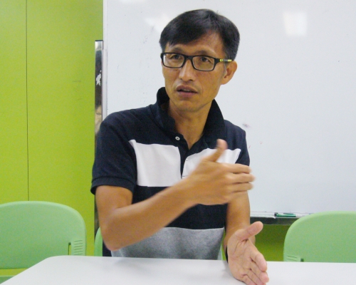 張志偉質疑當局現時是否視社工如「維穩工具」。 資料圖片