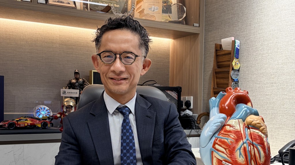 心臟科專科醫生謝德新